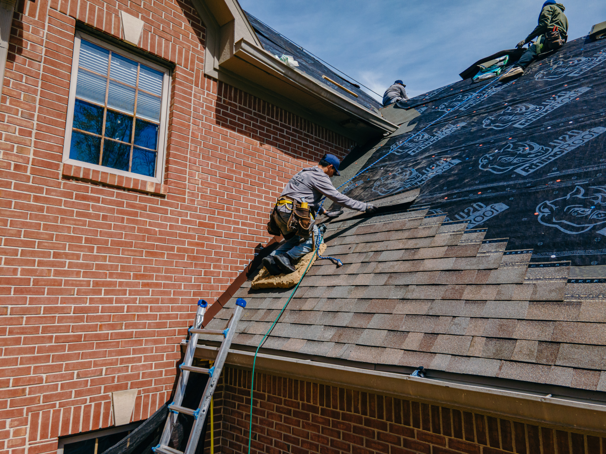 Roof Warranty Types in La Fontaine, IN: NDL vs Material Coverage
